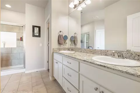 211 Cisterna Dr, Centerton, AR 72719 photo 9
