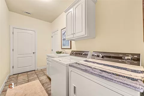 299 Chantilly Ave, Springdale, AR 72764 photo 22
