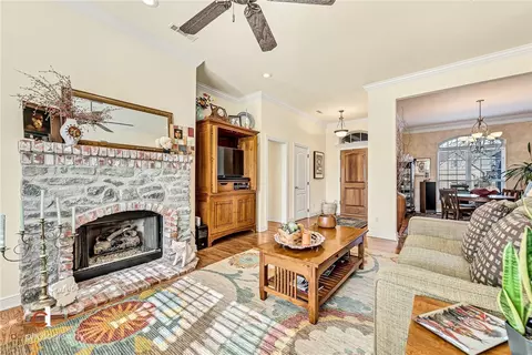 299 Chantilly Ave, Springdale, AR 72764 photo 6