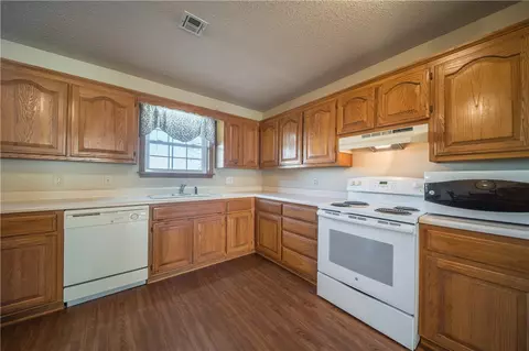250 Stein St, Centerton, AR 72719 photo 7