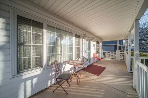250 Stein St, Centerton, AR 72719 photo 2