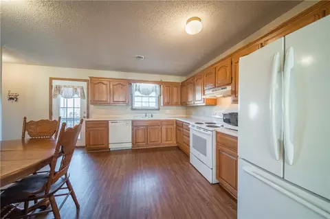 250 Stein St, Centerton, AR 72719 photo 9