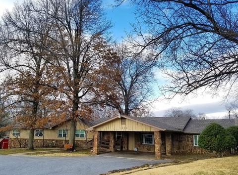 1232 W Stultz Rd, Springdale, AR 72764 photo 4