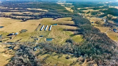 11974 Stage Coach Rd, Gravette, AR 72736