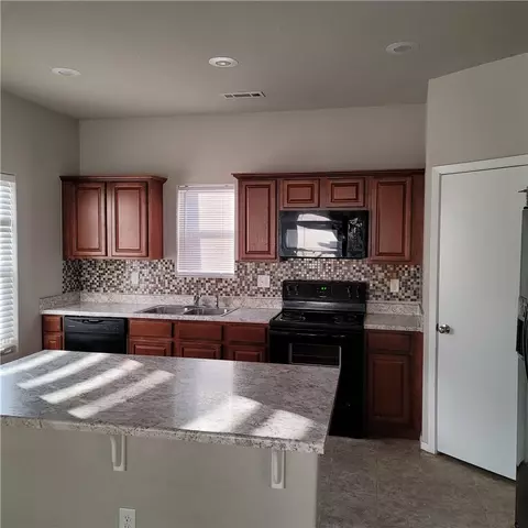 2001 B Pl, Rogers, AR 72758 photo 8