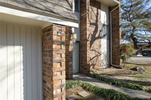1500 Albert Pike Ave #1, Fort Smith, AR 72903 photo 1