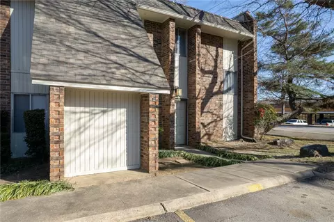 1500 Albert Pike Ave #1, Fort Smith, AR 72903 photo 2