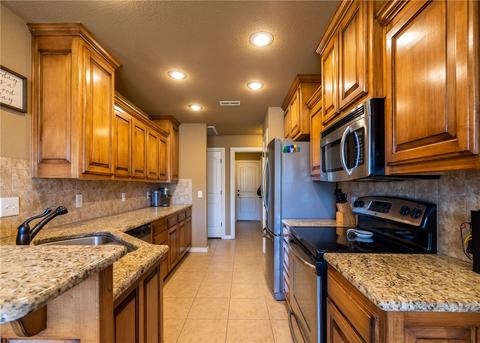 570 Timber Ridge St, Centerton, AR 72719 photo 8