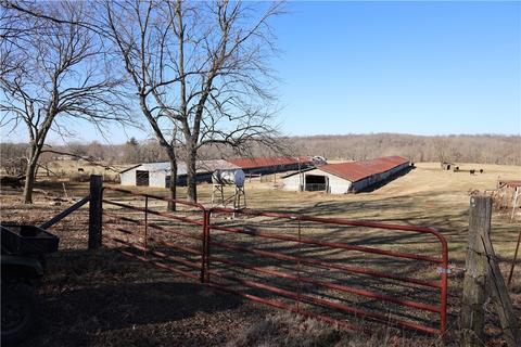 11668 Schuster Loop, Springdale, AR 72762 photo 2