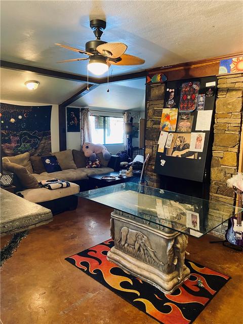 16 N Cedar Ave, West Fork, AR 72774 photo 2