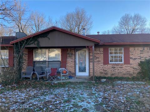 261 E Sequoyah Dr, Oaks, OK 74359 photo 1