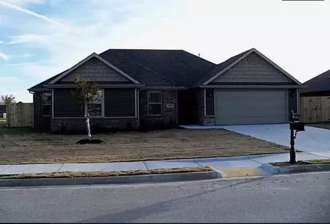 460 Torino Pl, Centerton, AR 72719 photo 1
