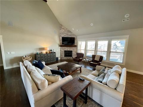 3010 Laurel Cir, Centerton, AR 72719 photo 2