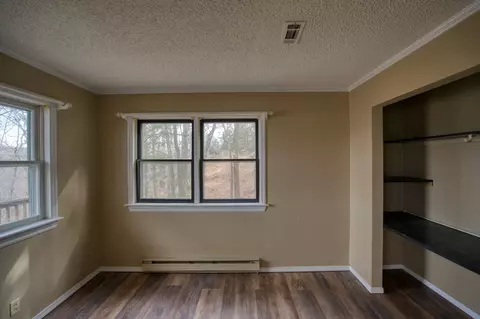 69 E Bluff Rd, Eureka Springs, AR 72631 photo 19