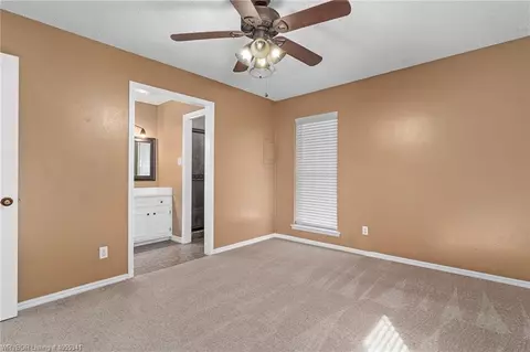 1406 Strozier Ct, Barling, AR 72923 photo 9