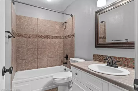 1406 Strozier Ct, Barling, AR 72923 photo 14