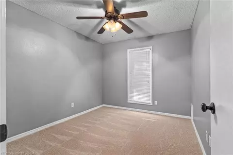 1406 Strozier Ct, Barling, AR 72923 photo 12