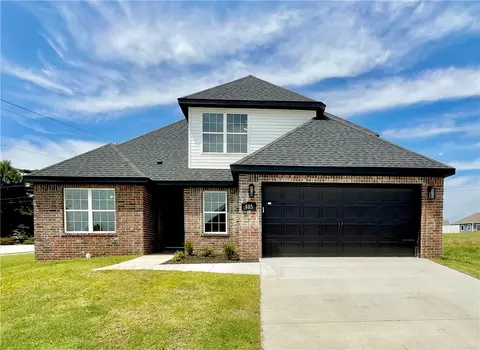 805 W Shane Ct, Siloam Springs, AR 72761