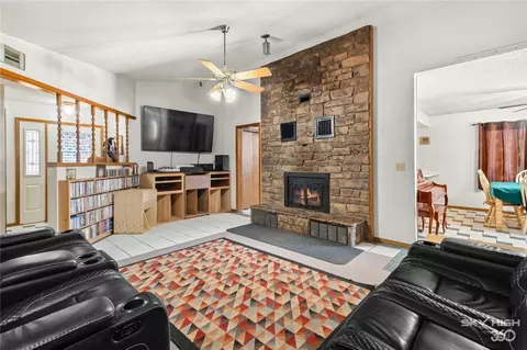 13744 Thomas Rd, Rogers, AR 72758 photo 7