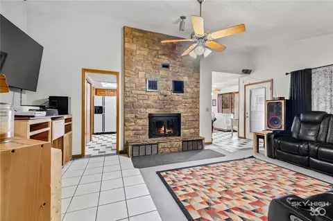 13744 Thomas Rd, Rogers, AR 72758 photo 8