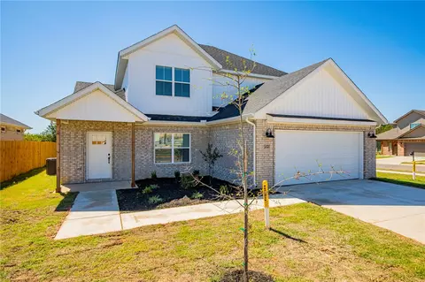 981 Moosehead St, Centerton, AR 72719 photo 1