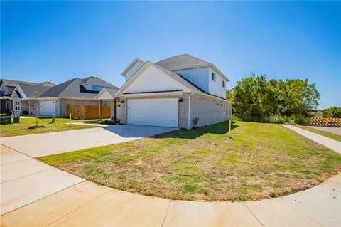 981 Moosehead St, Centerton, AR 72719 photo 3