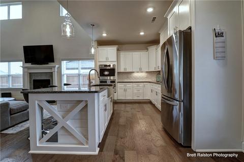 1060 Silver Maple St, Centerton, AR 72719 photo 7