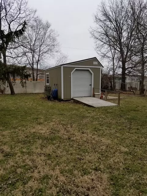 306 Ruby St, Springdale, AR 72764 photo 3