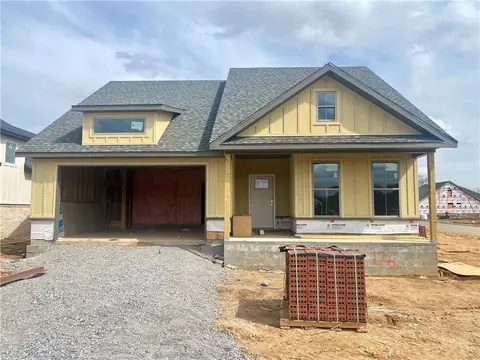 1240 Bootleg St, Centerton, AR 72719 photo 1