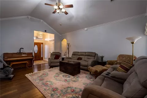 509 Comanche Dr, Gentry, AR 72734 photo 7
