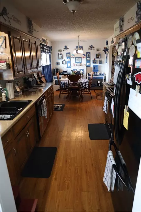 209 E Henson Ave, Springdale, AR 72764 photo 7