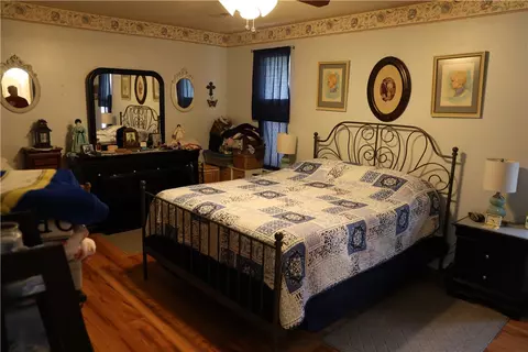 209 E Henson Ave, Springdale, AR 72764 photo 12