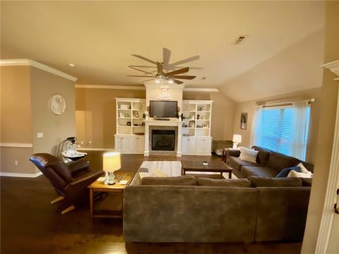 2014 Quinlan Ave, Lowell, AR 72745 photo 4