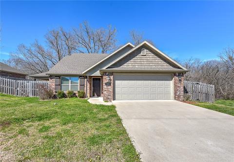 901 E Asher Dr, Rogers, AR 72758 photo 1