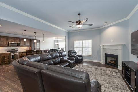 511 Keswick Dr, Centerton, AR 72719 photo 3