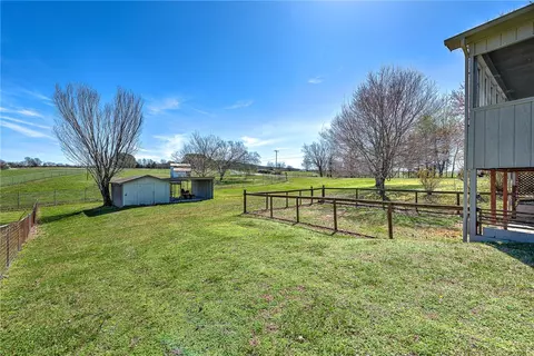490 Jay Ave, Elkins, AR 72727 photo 18