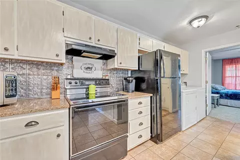 490 Jay Ave, Elkins, AR 72727 photo 5