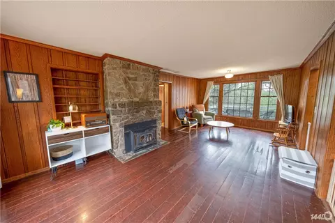 155 S Centennial Ave, West Fork, AR 72774 photo 5