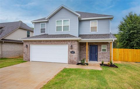 4303 SW Bison St, Bentonville, AR 72712