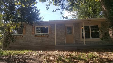 105 Circle Dr, Anderson, MO 64831 photo 3