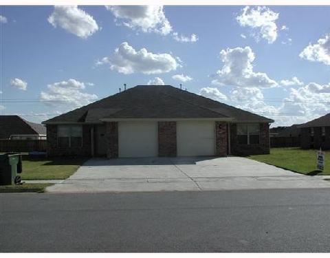 309 311 Asher Ct, Rogers, AR 72758 photo 1
