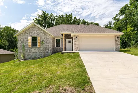 23 Hillswick Ln, Bella Vista, AR 72715