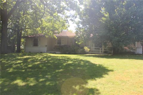 2904 S 21st St, Fort Smith, AR 72901 photo 1