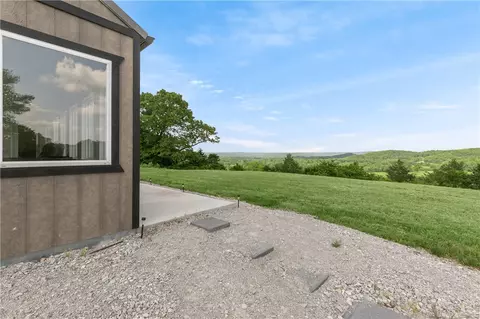 1117 Miser Rd, Noel, MO 64854 photo 5