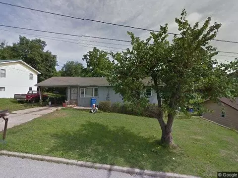 809 E Watkins Ave, Harrison, AR 72601 photo 1