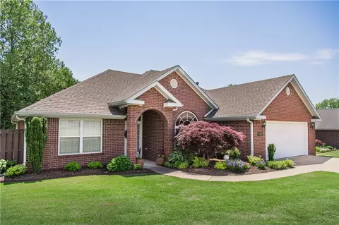 3436 Eaglecrest Cir, Springdale, AR 72762 photo 2