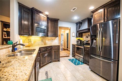 802 E Asher Dr, Rogers, AR 72758 photo 5