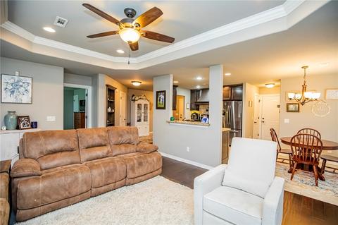 802 E Asher Dr, Rogers, AR 72758 photo 3