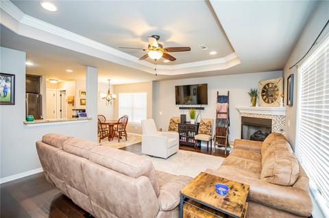 802 E Asher Dr, Rogers, AR 72758 photo 4