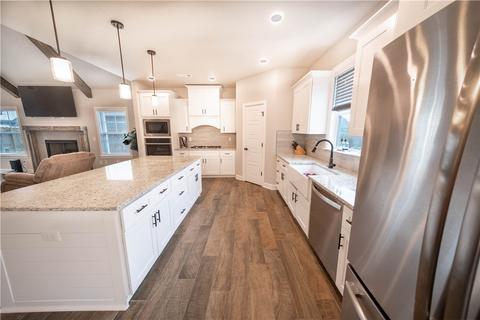 1060 Red Maple St, Centerton, AR 72719 photo 14